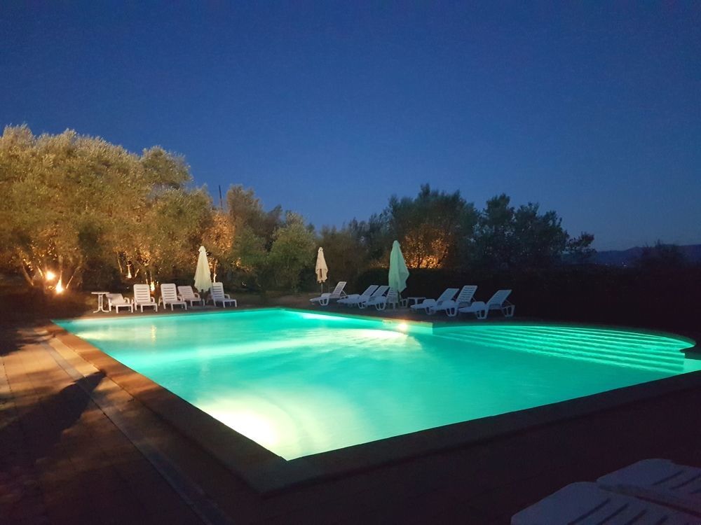 טרנובה ברצ'וליני Agriturismo Antico Borgo Poggitazzi מראה חיצוני תמונה